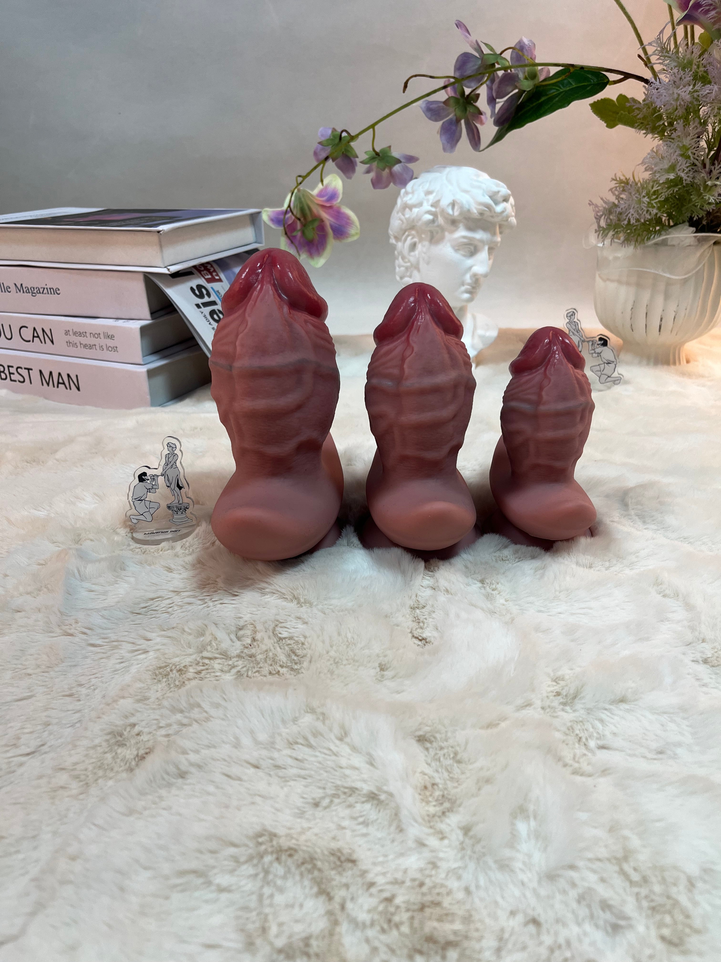 625g/1.4lb Premium Silicone Butt Plug – Smooth & Comfortable Design