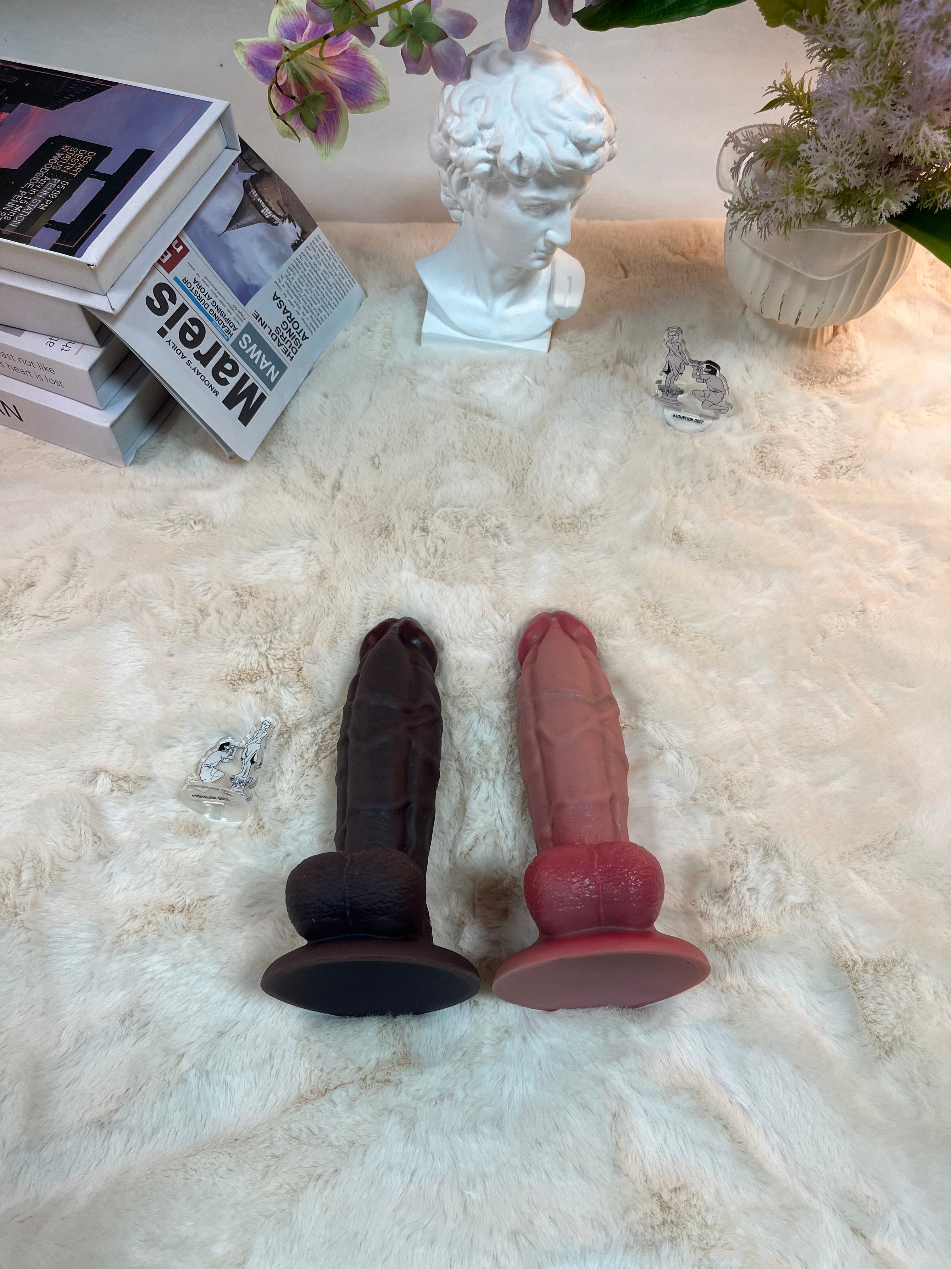 410g/0.9lb Manual-Operation Women's Platinum-Coated Silicone Dildo: Ultra-Safe and Waterproof (Washable)
