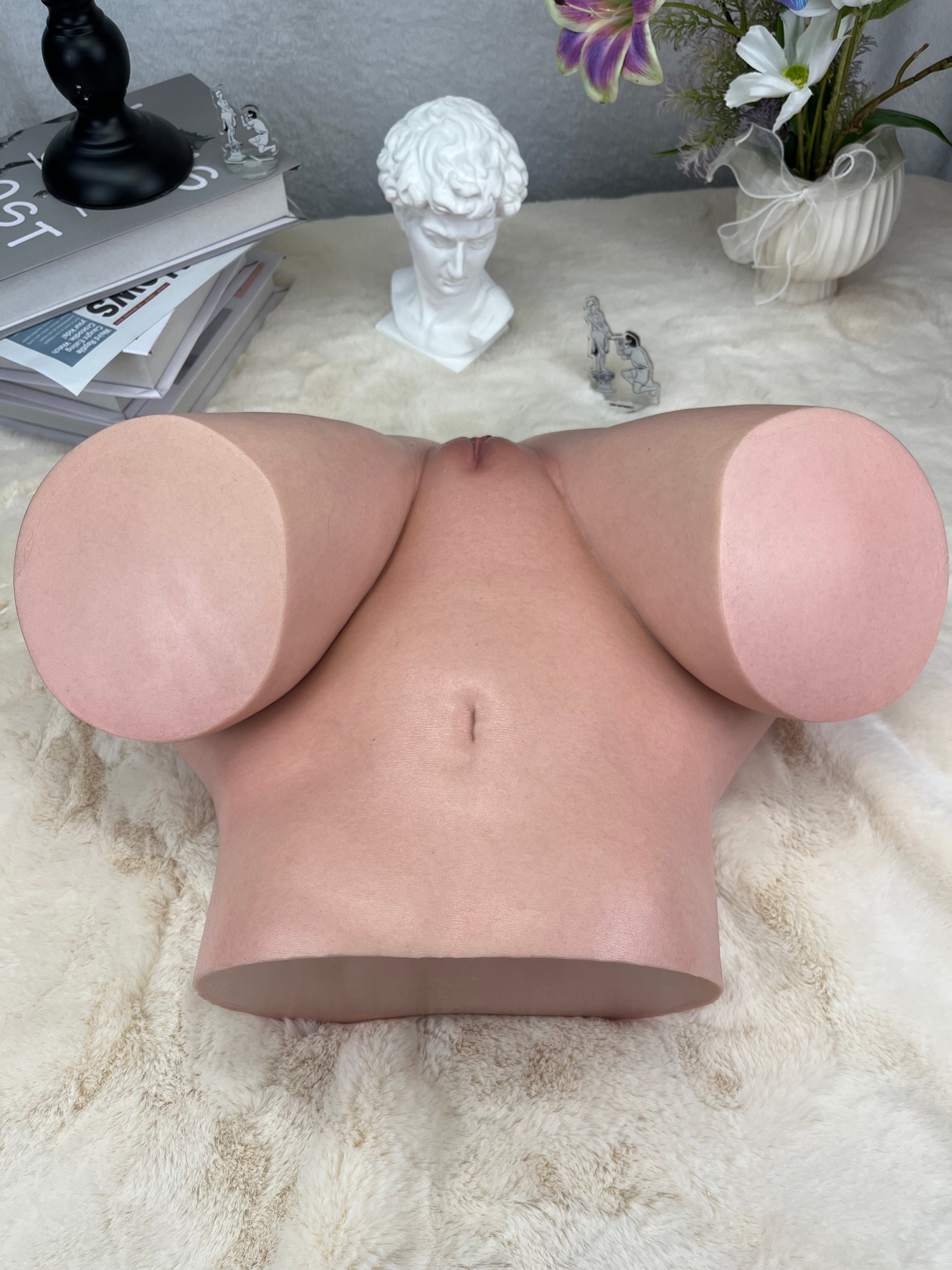 Free Shipping丨18kg/39.7lb 1:1 Molded Platinum Silicone Torso & Hip Model with Dual Channels – Ultra-Realistic Skin Texture, Fuller Proportions